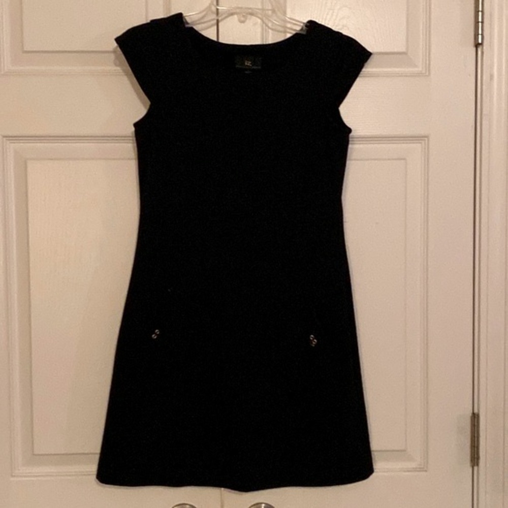 IZ Byer California Dress Size Small Black A-Line Knee Length Pockets